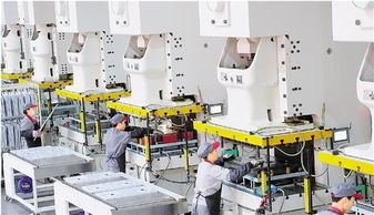 跨界融合 年薪百万的互联网工程师为何深入车间，探索计算机平面设计新维度